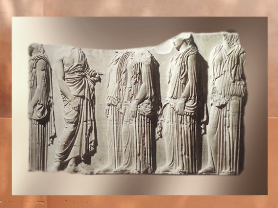 D'après une frise du Parthénon, acropole d'Athène, marbre, vers 440 avjc, Grèce Antique. (Marsailly/Blogostelle.)