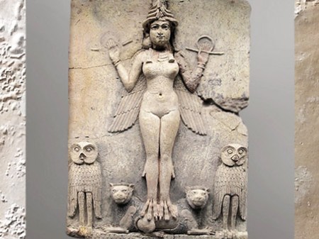 D’après une figuration de la déesse Ishtar, relief dit Reine de la nuit, 1800-1750 avjc, terre cuite, Irak, IIe millénaire avjc, Mésopotamie. (Marsailly/Blogostelle)