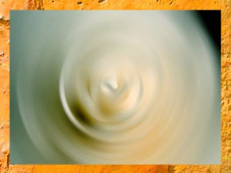 D'après le thème métaphysique de Chakravartî, Celui qui fait tourner la Roue Cosmique... (Marsailly/Blogostelle)