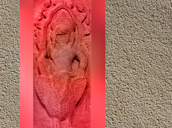 D'après le dieu Varuna sur sa monture Hamsa, l'oie sauvage, relief des neuf Devas, période des Khleang, fin Xe siècle-début XIe siècle, Angkor, Cambodge. (Marsailly/Blogostelle)