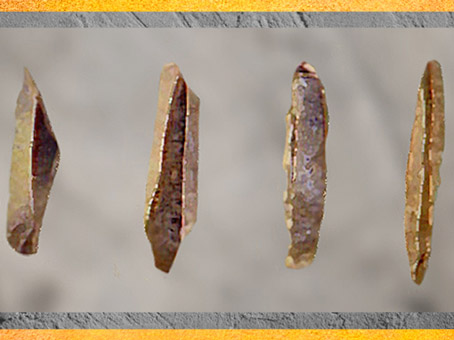D'après des pointes de La Gravette, silex, France, paléolithique supérieur. (Marsailly/Blogostelle)
