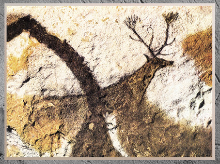 D'après un grand cerf, grotte de Lascaux, vers 18 000 avjc, magdalénien, Dordogne, France, paléolithique supérieur. (Marsailly/Blogostelle)