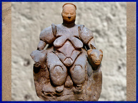 D'après une Déesse-Mère, terre cuite, VIe millénaire avjc, Çatal Hüyük, Anatolie, Levant, Orient ancien, néolithique. (Marsailly/Blogostelle)