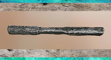 D'après une poignée d’arc, Holmegaard, Danemark, mésolithique. (Marsailly/Blogostelle)