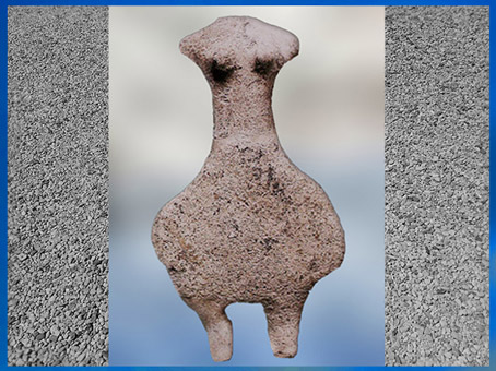 D'après une statuette féminine acéphale, terre cuite, IVe millénaire avjc, Le Fort Harrouard, Eure-et-Loir, France, néolithique. (Marsailly/Blogostelle)
