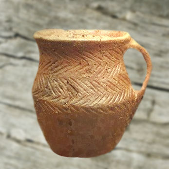 D'après un pichet, terre cuite, décor de chevrons, début âge du Bronze. (Marsailly/Blogostelle)