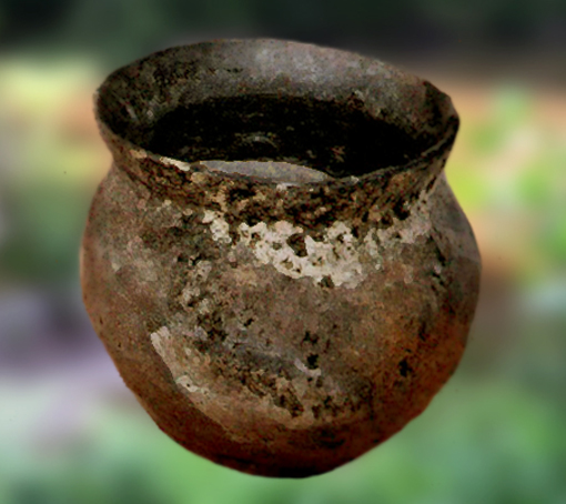 D'après un récipient utilitaire, céramique, France, âge du Bronze. (Marsailly/Blogostelle)