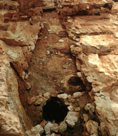 D'après les vestiges d'un foyer construit en pierres, à Martigues, dans le Sud de la France. (Marsailly/Blogostelle.)