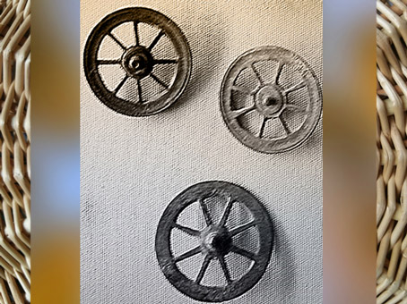 D'après des rouelles votives, art celte, premier âge du Fer. (Marsailly/Blogostelle)