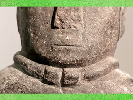 D’après le torque gaulois, statuette à la lyre, 1détail, Ier siècle avjc, Côtes-d'Armor, France, Gaule celtique. (Marsailly/Blogostelle)