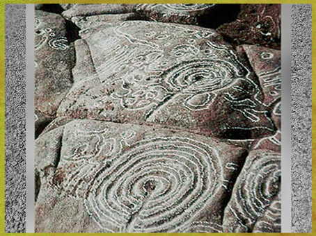 D'après des labyrinthes, gravures rupestres galiciennes, Pontevedra, Espagne, âge du Bronze. (Marsailly/Blogostelle)