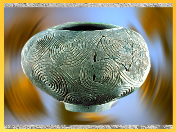 D'après un vase néolithique à décor couvrant de spirales, Croatie. (Marsailly/Blogostelle)