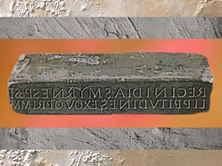 D'après un cachet d'oculiste, avec nom du médecin et du remède, Gaule Romaine. (Marsailly/Blogostelle)