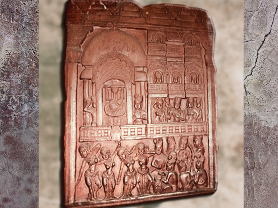 D'après L'Assemblée des Dieux, Bhârhut, bas-relief sculpté, IIe siècle avjc, Madhya Pradesh, Nord, Inde ancienne. (Marsailly/Blogostelle)