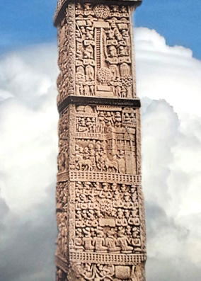 D'après les reliefs superposés, jambage porte Nord, stûpa n° 1 Sânchî, Madhya Pradesh, Nord, Inde ancienne. (Marsailly/Blogostelle)