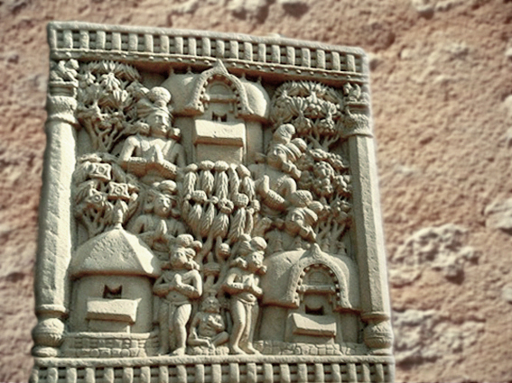 D'après un relief historié : dans les jardins d'un palais, Ier siècle avjc-Ier siècle apjc, stûpa n° 1, Sânchî, Madhya Pradesh, Nord, Inde ancienne. (Marsailly/Blogostelle)