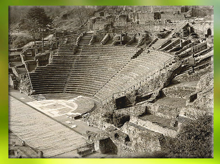 D'après l'amphithéâtre des Trois Gaules, Lugdunum, vers 19 apjc, époque de Tibère, Lyon, Gaule Romaine. (Marsailly/Blogostelle)