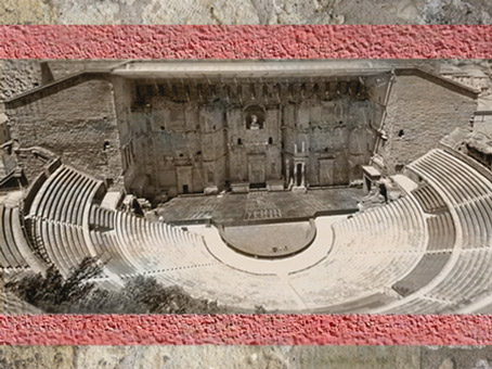 D'après le Théâtre d'Orange, Ier siècle, vallée du Rhône, France, Gaule Romaine. (Marsailly/Blogostelle)