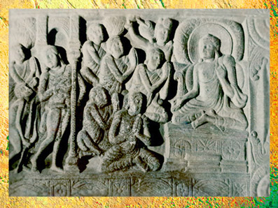 D'après Buddha et ses adeptes, bas-relief, IIIe siècle, Amaravati, Andhra Pradesh, Inde du Sud. (Marsailly/Blogostelle)