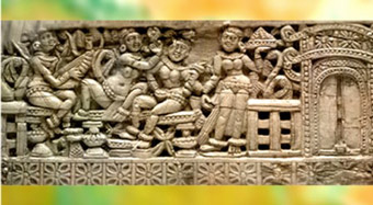 D'après une scène de palais, figures féminines, ivoire, relief, trésor de Begram (Afghanistan), Ier-IIe siècle, empire Kushâna en Inde du Nord. (Marsailly/Blogostelle)