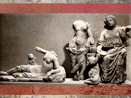 D'après un groupe statuaire, une divinité et des nymphes, IIe siècle apjc, temple de Genainville, France, Gaule Romaine. (Marsailly/Blogostelle)