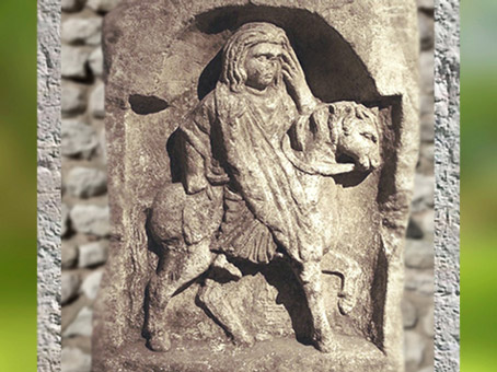 D'après la déesse gauloise Épona, une main sur le visage, Metz, France, Ier siècle avjc - IVe siècle, Gaule Romaine. (Marsailly/Blogostelle)