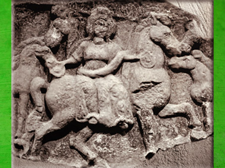 D'après la déesse gauloise Épona, relief sculpté, Autriche, Ier siècle avjc-IVe siècle, époque romaine. (Marsailly/Blogostelle)