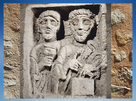 D'après un couple réuni sur une stèle funéraire, IIe siècle, Bourgogne, France, Gaule Romaine. (Marsailly/Blogostelle)