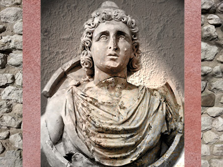 D'après le buste d'Attis, parèdre de Cybèle, IIe -IIIe siècle, Gaule Romaine. (Marsailly/Blogostelle)