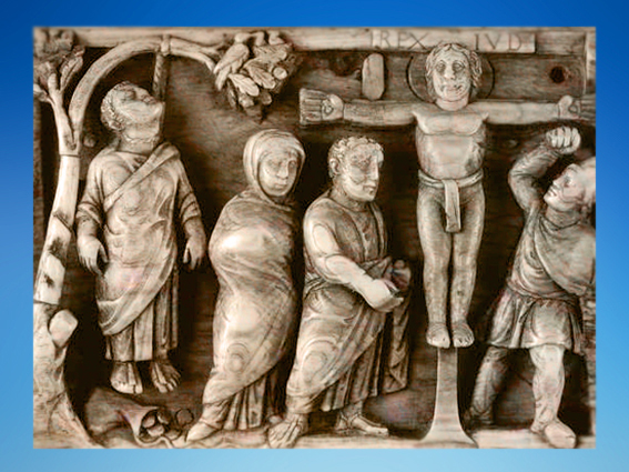 D'après la première image de Crucifixion connue,   coffret en ivoire, vers 420-430 apjc, art paléochrétien. (Marsailly/Blogostelle)