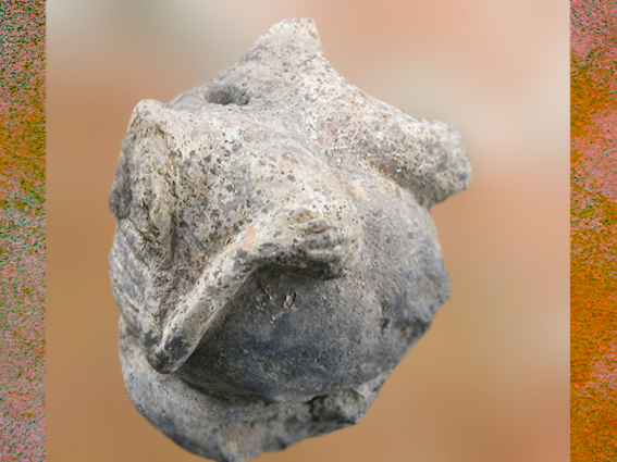 D'après une statuette féminine, Çatalhöyük, vers 7000-6000 avjc, Anatolie, Levant. (Marsailly:Blogostelle)