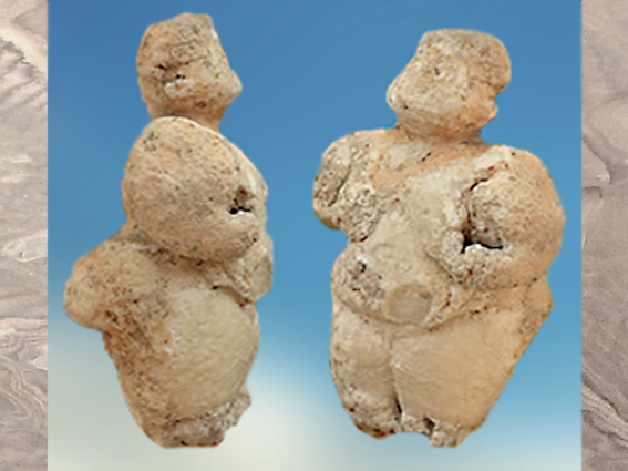 D'après une figurine féminine, Çatalhöyük, vers 7000-6000 avjc, Anatolie, Levant. (Marsailly:Blogostelle)