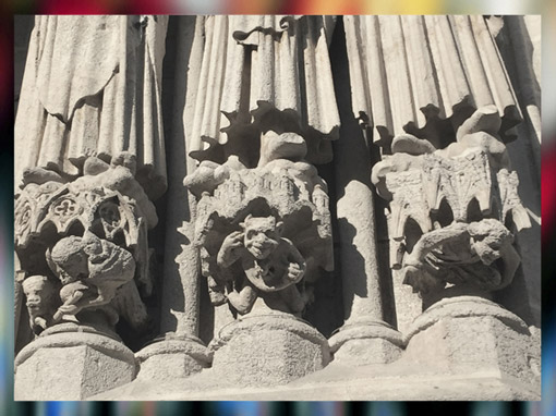D'après les sculptures de la cathédrale d'Amiens, 1270 apjc, art Gothique, France. (Marsailly/Blogostelle)
