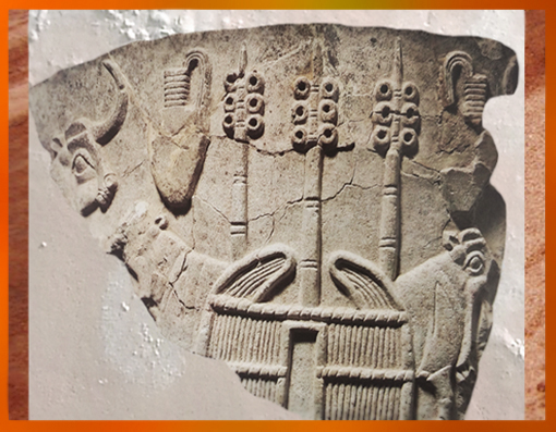 D'après les étendards d'Inanna et bétail, relief calcaire, Uruk, vers 3300 avjc, Mésopotamie. (Marsailly/Blogostelle)