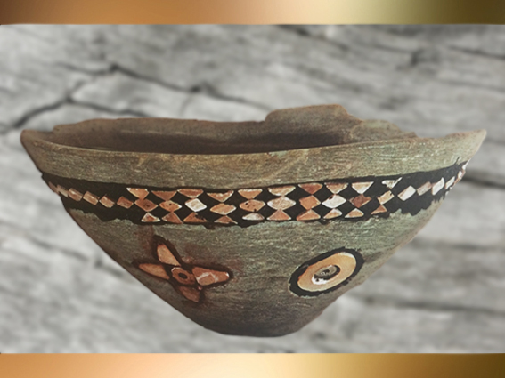 D'après une coupe, pierre calcaire et incrustations colorées, vers 3000 ans avjc, Uruk, Irak actuel, Mésopotamie. (Marsailly/Blogostelle)