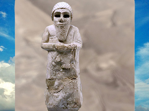 D’après un orant coiffé d'un bonnet, statuette, albâtre gypseux, 2850 avjc - 2340 avjc, dynasties archaïques, pays de Sumer, Mésopotamie. (Marsailly/Blogostelle)