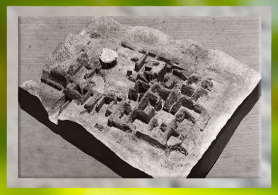 D’après une maquette du palais de l’antique Girsu, époque des dynasties archaïques, actuel Tello, Irak, Mésopotamie. (Marsailly/Blogostelle)