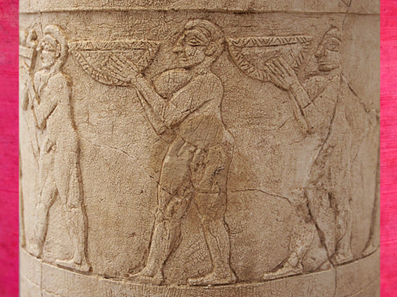 D'après un vase à libations, culte d'Inanna, porteurs d’offrandes, albâtre, détail, Uruk, vers 3500-3000 ans avjc, Irak actuel, Mésopotamie. (Marsailly/Blogostelle)