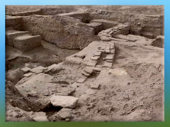 D’après les vestiges de Mari, canalisations, IIIe millénaire avjc, Tell Hariri, actuelle Syrie, Orient ancien. (Marsailly/Blogostelle)