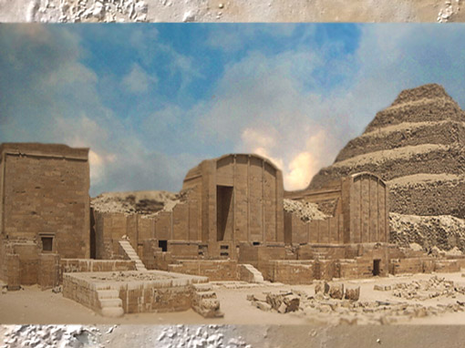 D'après l'ensemble funéraire du roi Djoser, avec esplanade de la  fête-Sed, IIIe dynastie, vers 2980 – 2930 avjc, Ancien Empire, Saqqara, Égypte Ancienne. (Marsailly/Blogostelle)