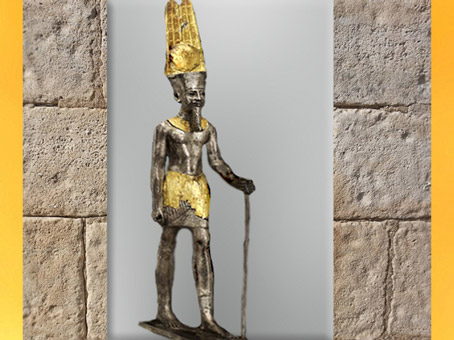 D’après Amon-Rê, figurine de culte, argent plaqué or, XXVIe dynastie Saïte, vers 672 - 525 avjc, temple d’Amon, Thèbes (Karnak), Basse Époque, Égypte Ancienne. (Marsailly/Blogostelle)