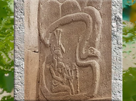 D’après Hâpy, dieu Nil qui déverse de l'eau, et serpent, porte d’Hadrien, temple de Philae, XXX dynastie-époque romaine, Aguilkia, Assouan, Égypte Ancienne. (Marsailly/Blogostelle)