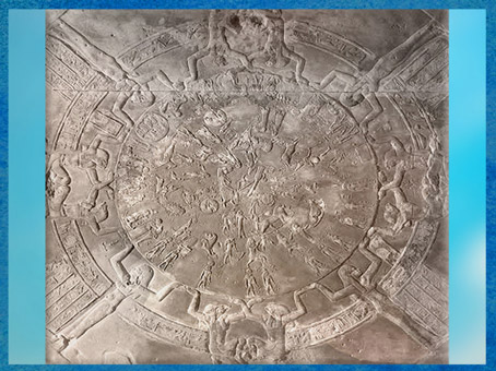 D'après le zodiaque de Dendéra, carte du Ciel, 15 juin - 15 août, vers 50 avjc, dalle sculptée dans le grès, temple d'Hathor, époque Ptolémaïque, Égypte Ancienne. (Marsailly/Blogostelle)