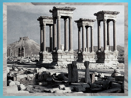 D'après le Tétrapyle, vestiges de la cité de Palmyre, Ier-IIIe siècle, Syrie. (Marsailly/Blogostelle)
