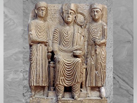 D'après des prêtres, temple de Nabû, haut-relief, cité de Palmyre, Ier-IIIe siècle, Syrie. (Marsailly/Blogostelle)