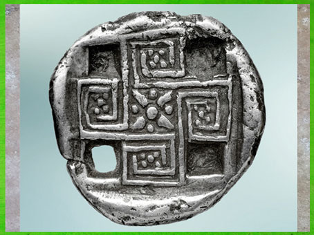 D'après le labyrinthe-svastika, statère de Cnossos, argent, IVe siècle avjc, Crète, Grèce antique. (Marsailly/Blogostelle)