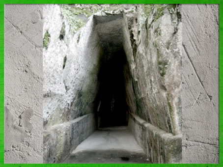 D’après l’Antro della Sibilla, galerie militaire antique, fin IVe -début IIIe siècle avjc, Cumes, Italie. (Marsailly/Blogostelle)