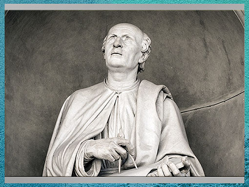 D’après Filippo Brunelleschi, avec compas et plans, de Luigi Pampaloni, 1827-1830, statue en marbre, Piazza del Duomo, Florence. (Marsailly/Blogostelle)