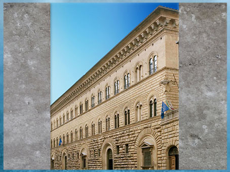 D’après le palais Médicis-Riccardi, façade, Michelozzo, 1444 -1459, Florence, XVe siècle, Quattrocento, Renaissance italienne. (Marsailly/Blogostelle)