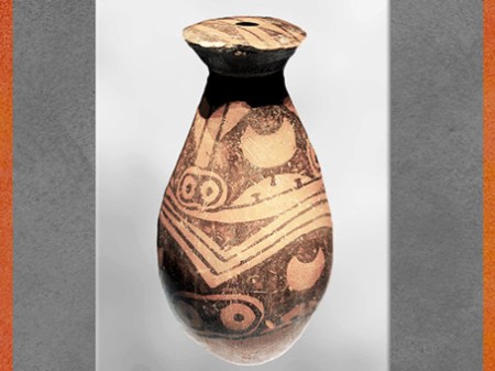D’après une bouteille, terre cuite peinte, motifs yeux et lunes, culture de Yangshao, 5000- 2500 avjc, Jiangzhai, Lintong, Shaanxi, néolithique, Chine ancienne. (Marsailly/Blogostelle)